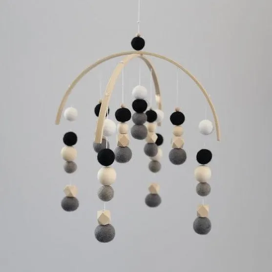 Felt Ball Mobile - Monochrome