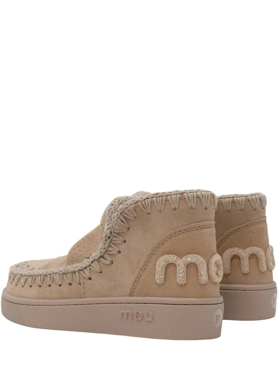 Sneakers monochrome suede